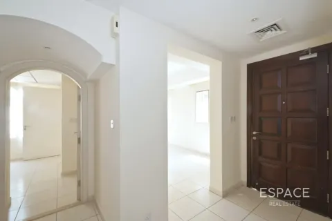 Villa in Springs 11, The Springs, Dubai 2 bedrooms, 167 sq.m. № 122916 - photo 5