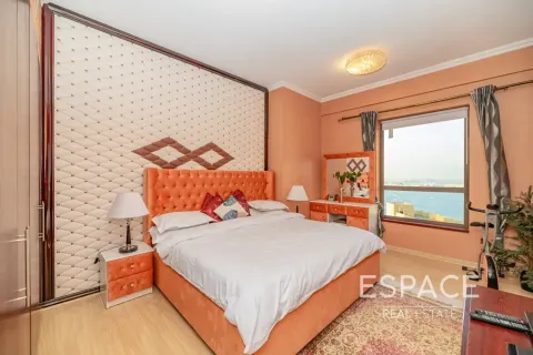 Apartment in Jumeirah Beach Residence, Dubai 2 bedrooms, 123 sq.m. № 122915 - photo 7