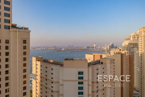 Apartment in Jumeirah Beach Residence, Dubai 2 bedrooms, 123 sq.m. № 122915 - photo 16