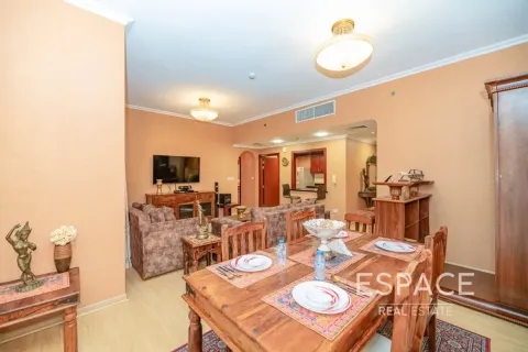 Apartment in Jumeirah Beach Residence, Dubai 2 bedrooms, 123 sq.m. № 122915 - photo 3