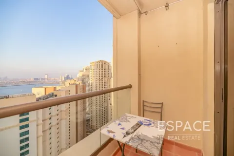 Apartment in Jumeirah Beach Residence, Dubai 2 bedrooms, 123 sq.m. № 122915 - photo 14