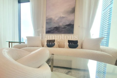 Apartamento en Dubai Harbour, Dubai, 2 dormitorios, 100.61952318 m², № 12608 - foto 2