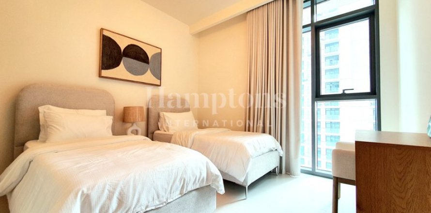 Apartamento en Dubai Harbour, Dubai, 2 dormitorios, 100.62 m², № 12608