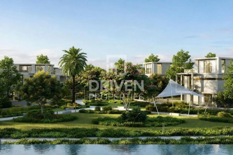 Villa in Dubai Land, Dubai 5 bedrooms, 693.61 sq.m. № 135489 - photo 2