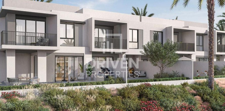 Townhouse in Jebel Ali, Dubai 3 bedrooms, 240.53 sq.m. № 135494