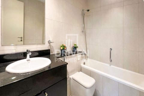 Appartement à Jumeirah Village Circle, Dubai, 2 chambres, 126.91 m², № 135492 - photo 3