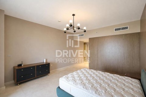 Apartamento en Umm Suqeim 3, Umm Suqeim, Dubai, 4 dormitorios, 273.41 m², № 126171 - foto 9