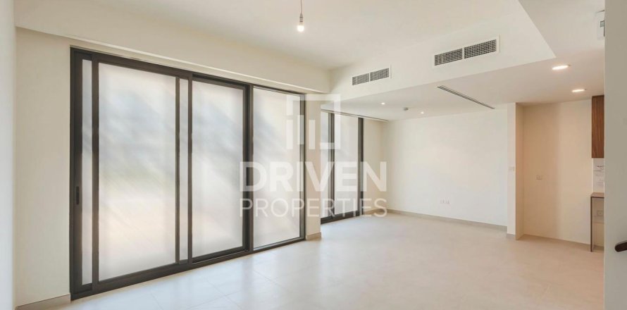 Maison de ville à Town Square, Dubai, 3 chambres, 174.01 m², № 126170
