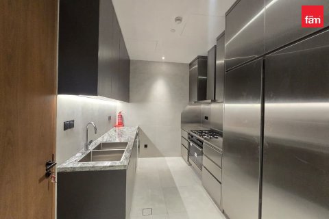 Снять в аренду квартиру в Пальме Джумейре, Дубай: 3 спальни, 477.4м², № 135178 - фото 4