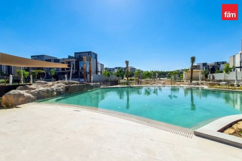 Villa en Dubai, 3 dormitorios, 180.7 m², № 135165 - foto 6