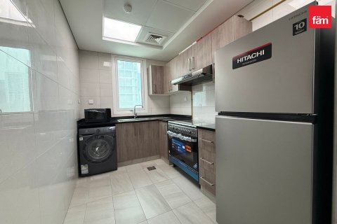 Apartment in Al Satwa, Dubai 1 bedroom, 77.6 sq.m. № 135177 - photo 8