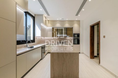Villa in Umm Suqeim 3, Umm Suqeim, Dubai 5 bedrooms, 743 sq.m. № 19218 - photo 19