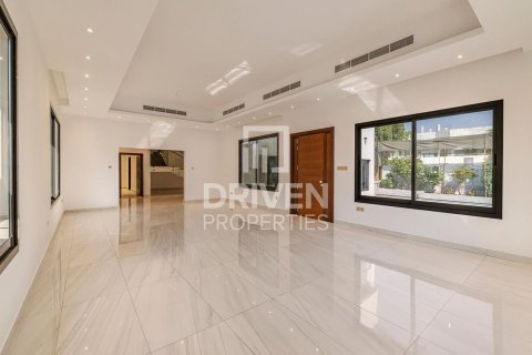 Villa in Umm Suqeim 3, Umm Suqeim, Dubai 5 bedrooms, 743 sq.m. № 19218 - photo 21