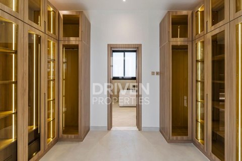 Villa in Umm Suqeim 3, Umm Suqeim, Dubai 5 bedrooms, 743 sq.m. № 19218 - photo 15