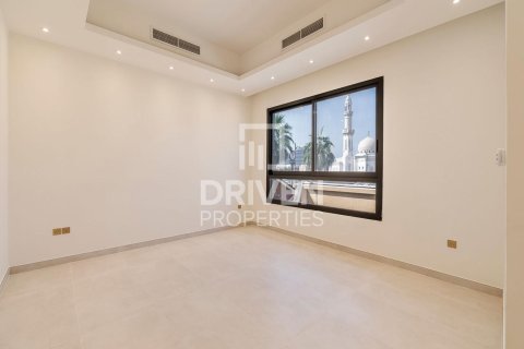 Villa in Umm Suqeim 3, Umm Suqeim, Dubai 5 bedrooms, 743 sq.m. № 19218 - photo 28