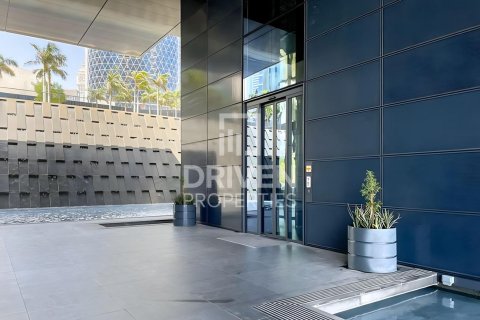 Apartment in DIFC, Dubai 1 bedroom, 82.78 sq.m. № 128100 - photo 14