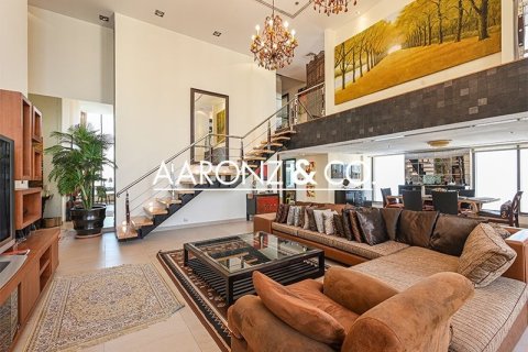 Apartamento en Jumeirah Beach Residence, Dubai, 1 dormitorio, 148.9 m², № 78322 - foto 3