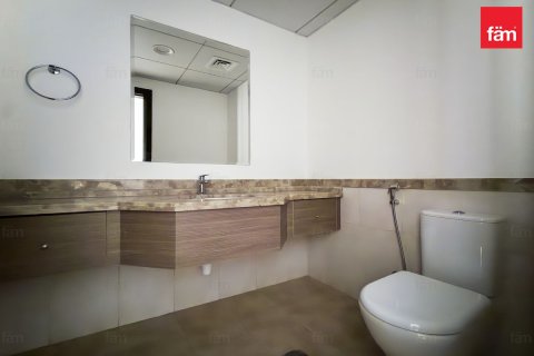 Apartment in Dubai Sports City, Dubai 2 bedrooms, 100.1 sq.m. № 115205 - photo 8