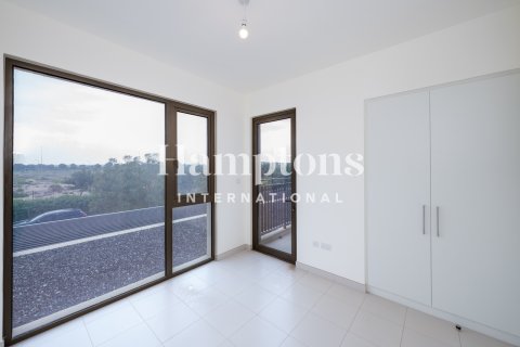 Снять в аренду таунхаус в Dubai South (Dubai World Central), Дубай: 3 спальни, 140.56223900м², № 83374 - фото 14