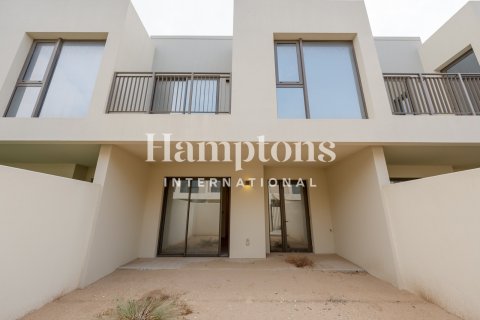Снять в аренду таунхаус в Dubai South (Dubai World Central), Дубай: 3 спальни, 140.56223900м², № 83374 - фото 15