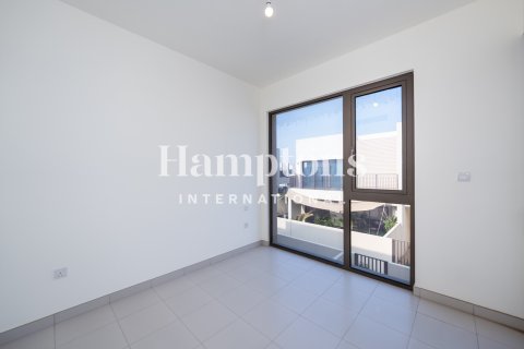 Снять в аренду таунхаус в Dubai South (Dubai World Central), Дубай: 3 спальни, 140.56223900м², № 83374 - фото 21