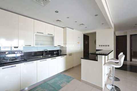 Apartment in Jumeirah Lake Towers, Dubai 2 bedrooms, 120.5 sq.m. № 53797 - photo 14
