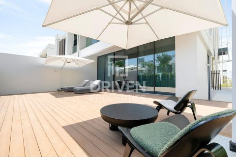 Townhouse in District One, Mohammed Bin Rashid City, Dubai 4 bedrooms, 294.04 sq.m. № 135584 - photo 5