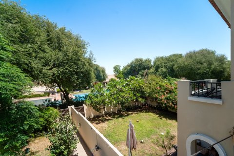 Adosado en Discovery Gardens, Dubai, 3 dormitorios, 238 m², № 120486 - foto 2