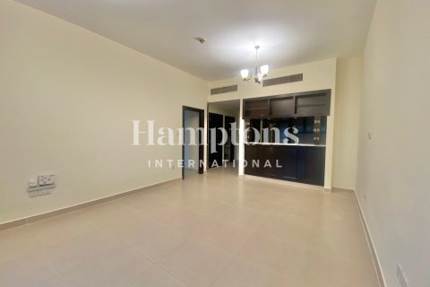 Apartment in The Views 1, The Views, Dubai 1 bedroom, 79.24625900 sq.m. № 63867 - photo 2