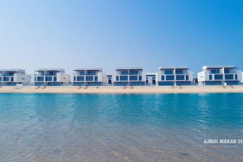 Villa in Dubai 4 bedrooms, 257 sq.m. № 10717 - photo 12