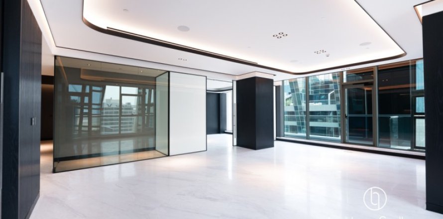 Квартира в Бизнес-Бэе, Дубай, 2 спальни, 309м², № 98143