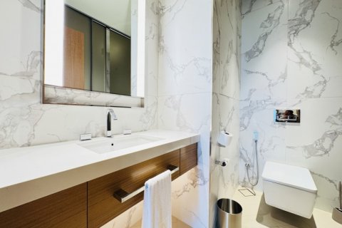 Купить квартиру в Даунтаун Дубай (Даунтаун Бурдж Дубай), Дубай: 2 спальни, 111м², № 98134 - фото 18