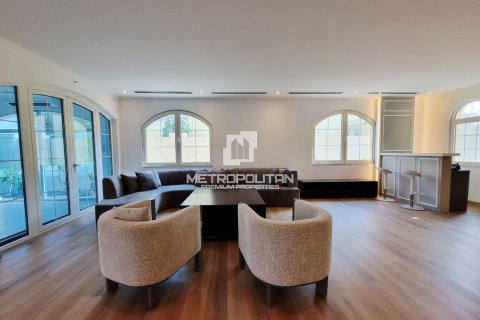 فيلا في Legacy, Jumeirah Park, دبي 5 غرف نوم , 670 م² رقم 72673 - صورة 10