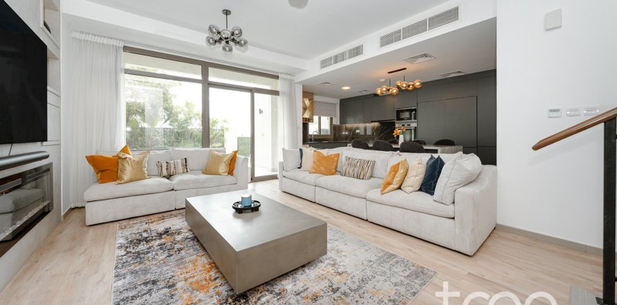 تاون هاوس في Noor Townhouses, Town Square, دبي 3 غرف نوم, 203.46 م² رقم 124752
