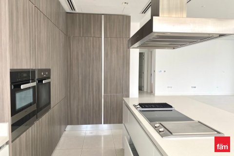 Apartment in Al Barari, Dubai 2 bedrooms, 242 sq.m. № 109291 - photo 9
