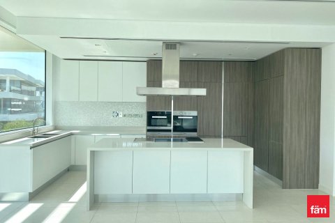Apartment in Al Barari, Dubai 2 bedrooms, 242 sq.m. № 109291 - photo 22