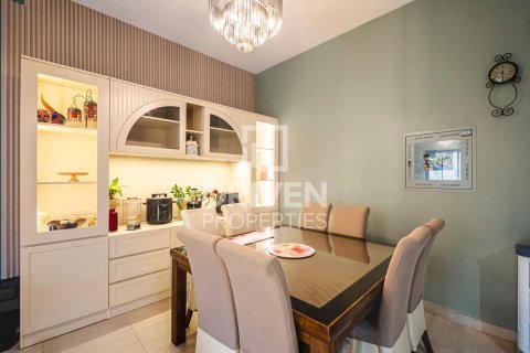 Apartment in Al Furjan, Dubai 2 bedrooms, 121.7 sq.m. № 142795 - photo 5