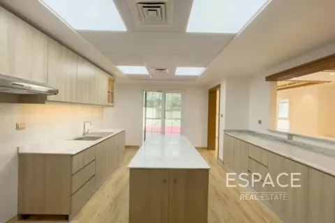 فيلا في البحيرات, دبي 3 غرف نوم, 223 م² رقم 122697 - صورة 4