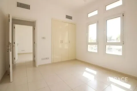 فيلا في البحيرات, دبي 4 غرف نوم, 254 م² رقم 122698 - صورة 10