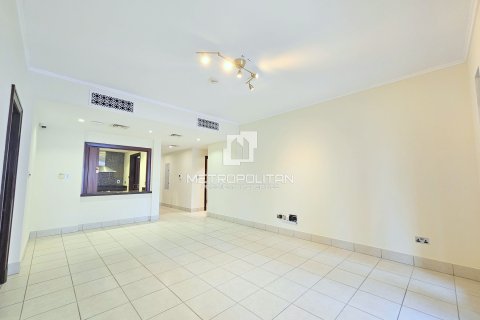 Apartamento en Reehan, Old Town, Dubai, 3 dormitorios, 174 m², № 73288 - foto 3