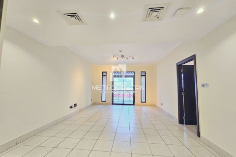 Apartamento en Reehan, Old Town, Dubai, 3 dormitorios, 174 m², № 73288 - foto 17