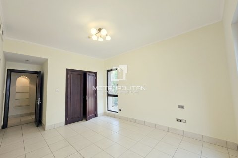 Apartamento en Reehan, Old Town, Dubai, 3 dormitorios, 174 m², № 73288 - foto 11