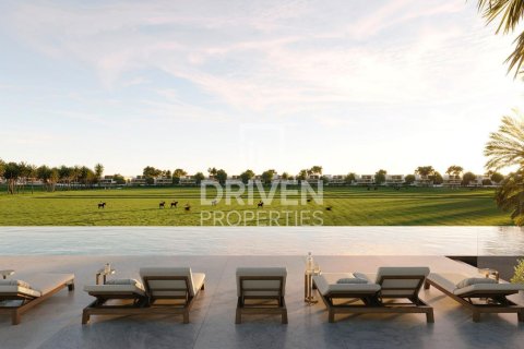 Villa in Dubai Investment Park, Dubai 5 bedrooms, 544.97 sq.m. № 127734 - photo 12