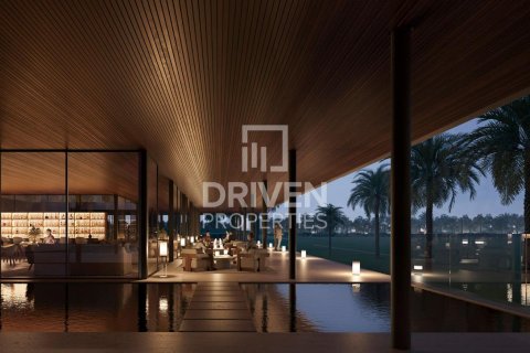 Villa in Dubai Investment Park, Dubai 5 bedrooms, 544.97 sq.m. № 127734 - photo 4