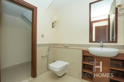 Villa in Casa, Arabian Ranches 2, Dubai 4 bedrooms, 297 sq.m. № 13386 - photo 8