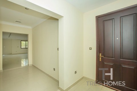 Villa in Casa, Arabian Ranches 2, Dubai 4 bedrooms, 297 sq.m. № 13386 - photo 5
