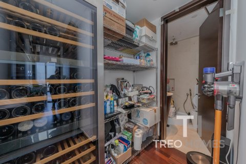 Apartment in Burj Khalifa, Dubai 2 bedrooms, 189 sq.m. № 13384 - photo 19