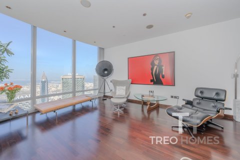 Apartment in Burj Khalifa, Dubai 2 bedrooms, 189 sq.m. № 13384 - photo 4