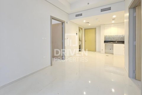 Apartment in Aykon City, Business Bay, Dubai 2 bedrooms, 76 sq.m. № 18907 - photo 1
