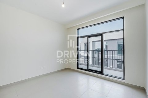 Villa en The Pulse, Dubai South (Dubai World Central), Dubai, 4 dormitorios, 306 m², № 18895 - foto 6